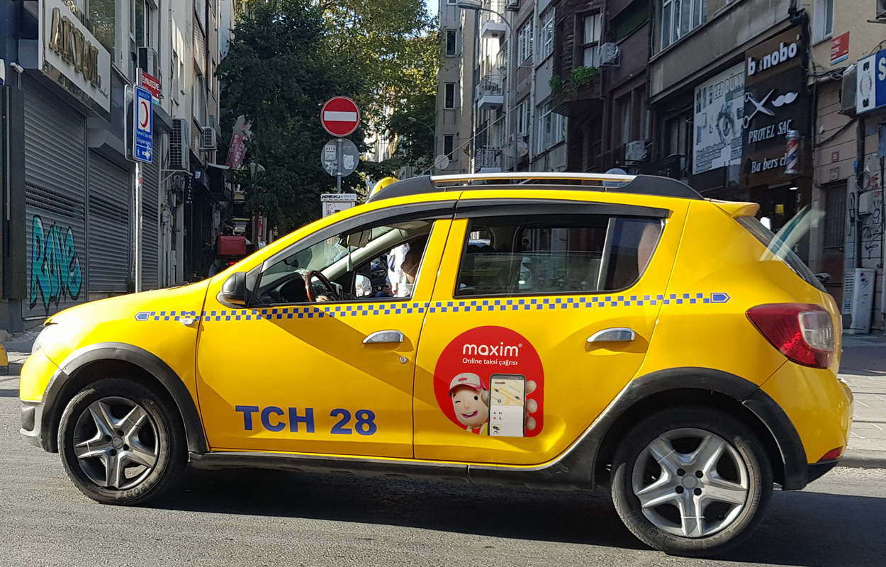 Сервис заказа такси «Максим» начал работать в Турции