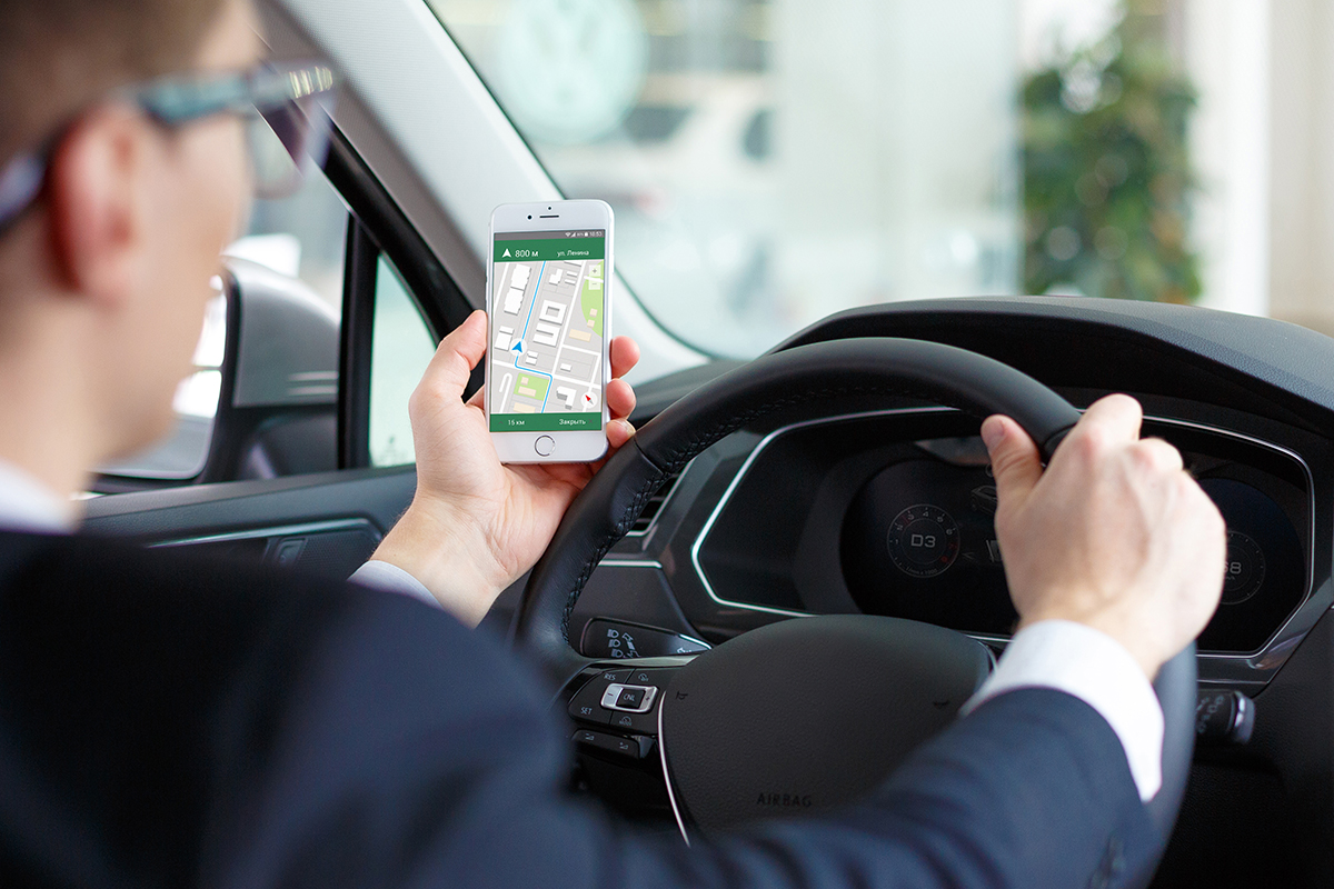 Сервис заказа такси «Максим» интегрировал навигаторы «2ГИС» и «Google Карты» с приложением для водителей